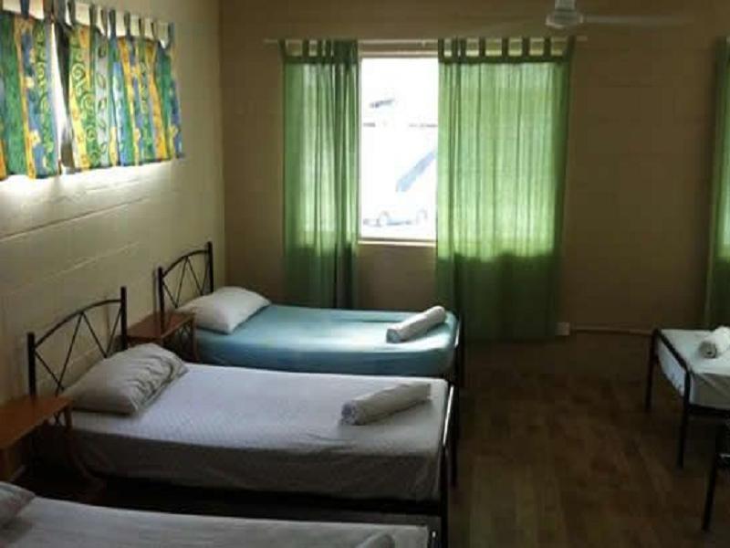 بيت شباب Reef Backpackers كيرنز المظهر الخارجي الصورة