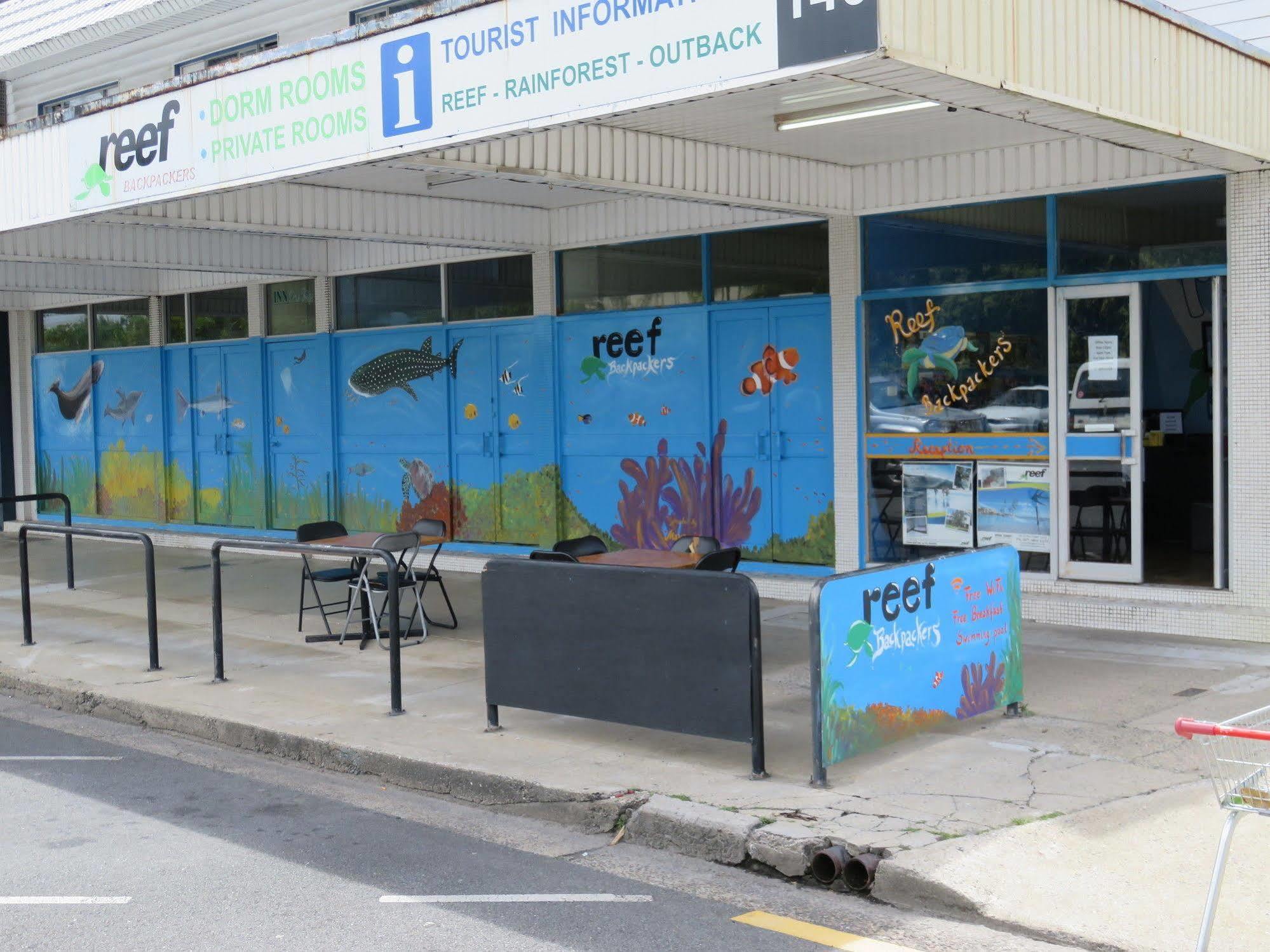 بيت شباب Reef Backpackers كيرنز المظهر الخارجي الصورة